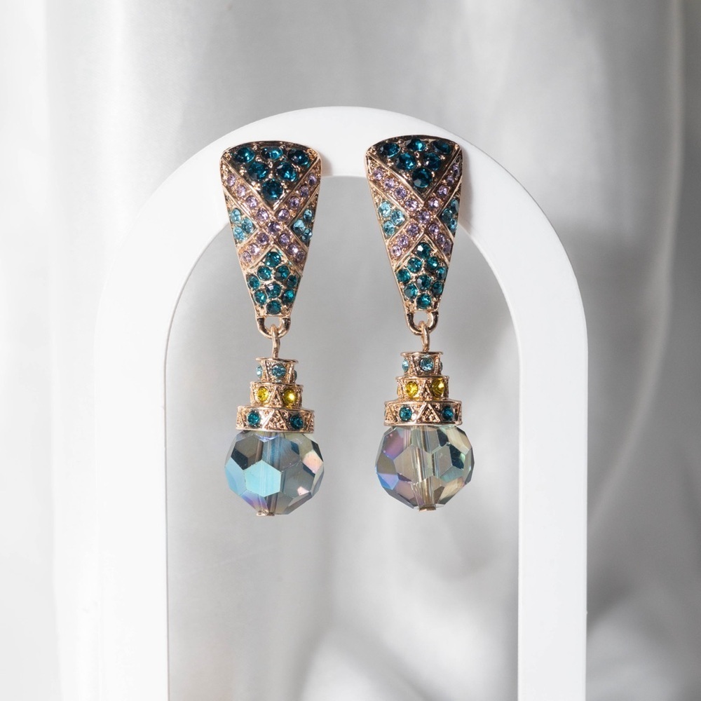 ✨Betsey Johnson Lorel Blue Rhinestone Earrings - Picture 6 of 6